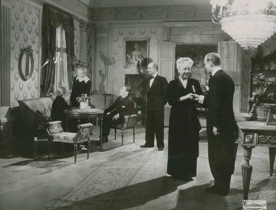 Eva Henning, Sture Lagerwall, Ernst Eklund, Elsa Carlsson - Banketten - Z filmu