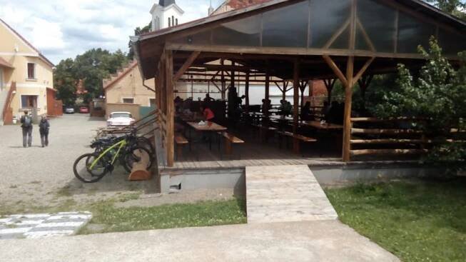 PodDžbánský Pivovar Mutějovice, Mutějovice | Hotel.cz