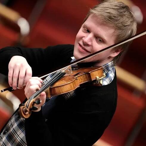 Pekka Kuusisto, Finnish violinist
