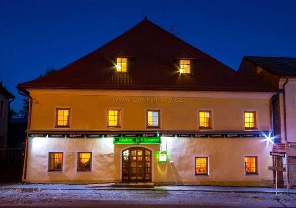 Penzion & restaurace U Kohoutů - Fotografie