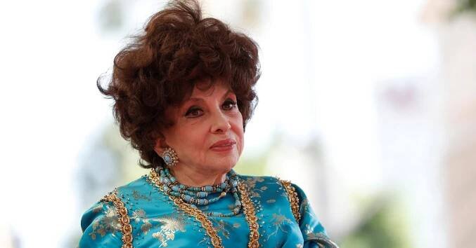 Gina Lollobrigida, post WWII Italian film diva, dies at 95