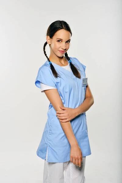 Michaela Tomešová jako Barča v seriálu Sestřičky.