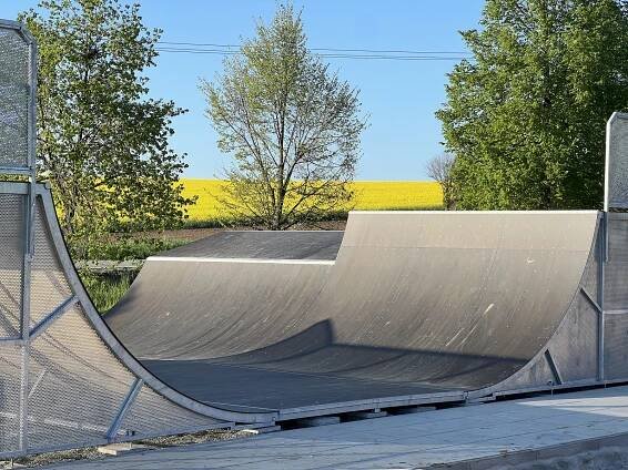 U Olomouce vyrostl nový skatepark. Láká nadšence z celého okolí