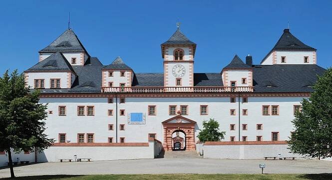 August (Sachsen) – Wikipedia
