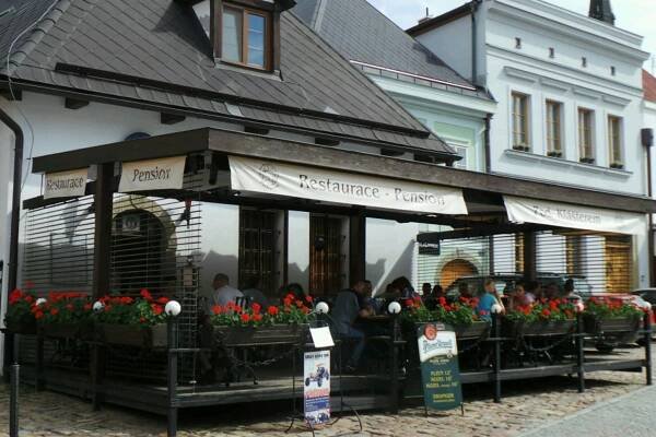 Restaurace Pod Klášterem foto 1