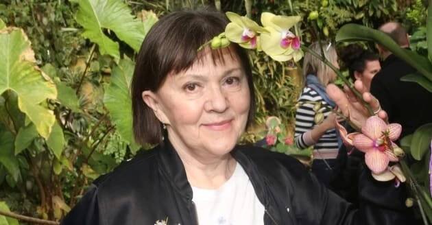 Lenka Termerová slaví 75. Z dcery Marthy Issové nechtěla mít herečku. Co jí pomohlo překonat rakovinu?