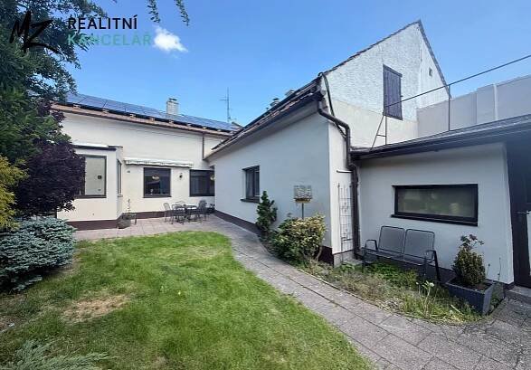 Prodej rodinného domu 169 m², pozemek 2049 m², Kroměříž