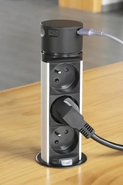 Zásuvkový sloupek pro desku stolu 3x230V + 2xUSB černá