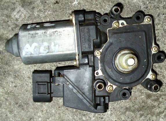 Motorek spouštění oken vzadu vpravo Audi A6 C4, 4A0959802E