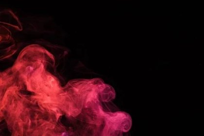 Černé pozadí s růžovou Mystický kouř — Stock obrázek