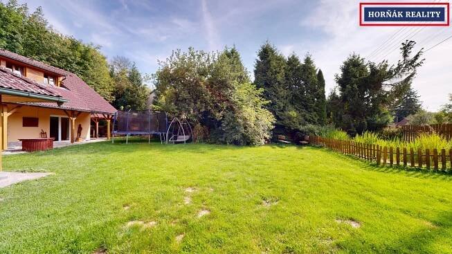Prodej chalupy 250 m2,pozemek 2532m2 -  Stupava