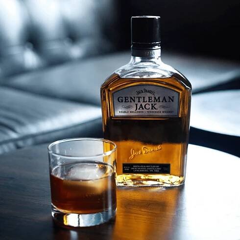 Jack Daniel's Gentleman Jack - Tennessee Whiskey | Svět nápojů