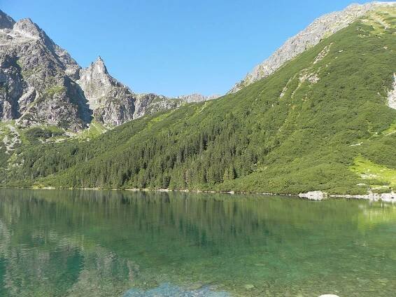 Fotogalerie Morskie Oko - Vysoké Tatry - Morskie Oko - největší pleso ve Vysokých Tatrách. Rozloha plesa je 34,93 ha, největší