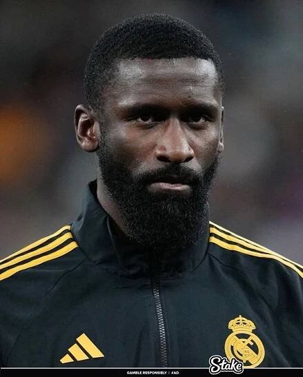 Pin de Quique Maqueda en Real Madrid en 2025 | Fondo de pantalla de juegos 4k