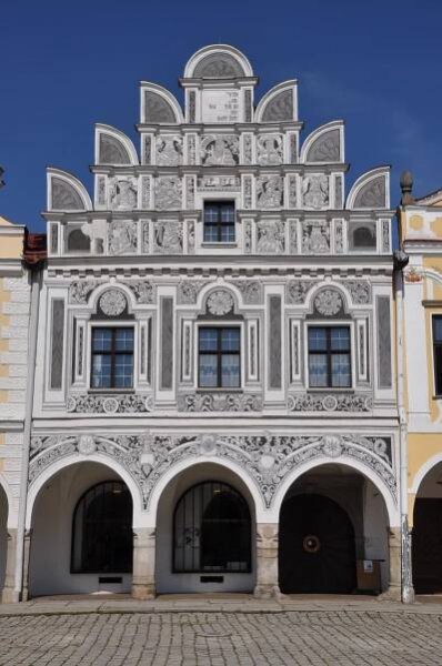 Soubor:Telč-náměstí2011b.jpg – Wikipedie