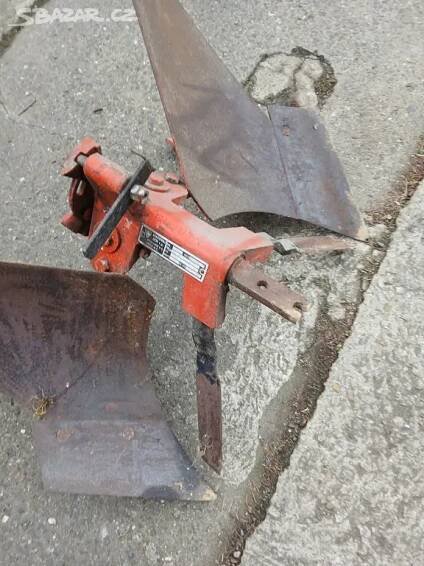 Prodám pluh obraceč tera vari - Žatec - Bazar