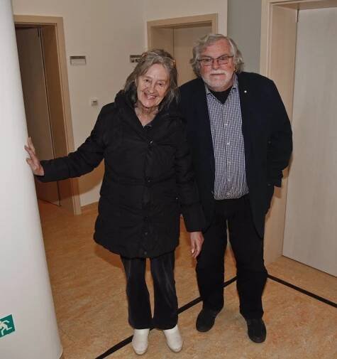 Jan Kačer a Nina Divíšková