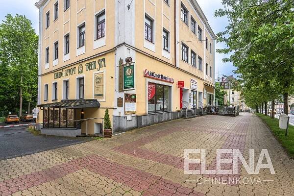 Prodej obchodního prostoru 868 m² Hlavní třída, Mariánské Lázně | Reality.iDNES.cz 