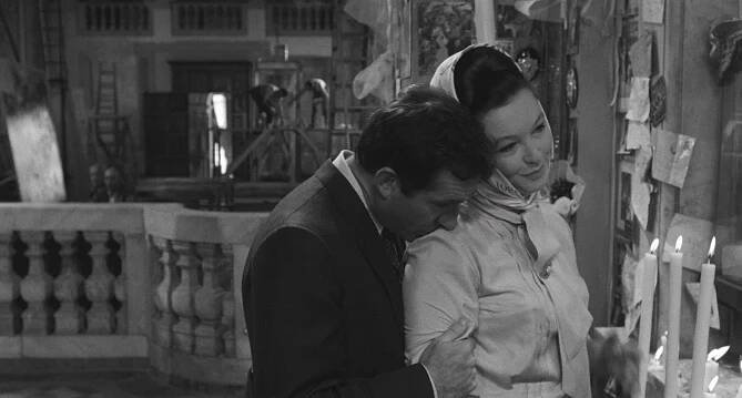 Včelí královna - Z filmu - Ugo Tognazzi, Marina Vlady