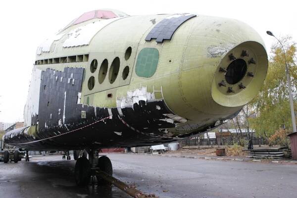 Buran Built models OK-2.01 Outside Parking