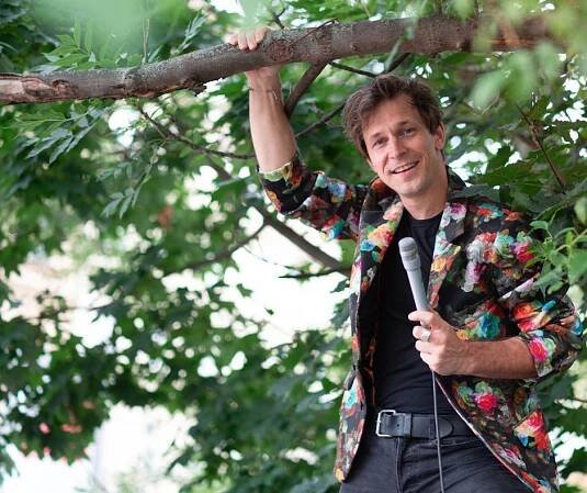 Igor Orozovič chystá v Praze a v Brně letní open air koncerty | topvip.cz