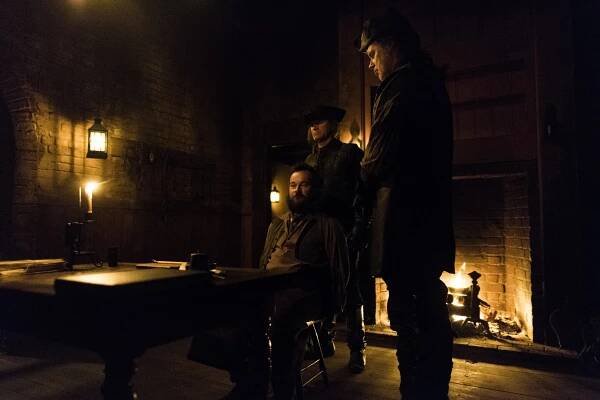 Zvrat: Washingtonovi špioni - Černá díra Kalkaty - Z filmu - Daniel Henshall