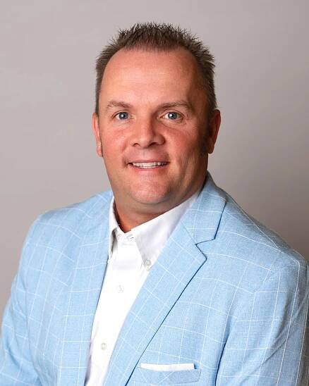 Principals & Associates - Bowen Collins & Associates