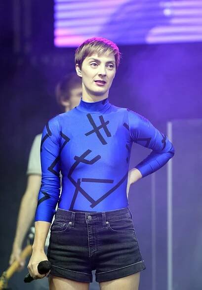 Má lepší postavu než modelky? Bára Poláková po dvou dcerách předvedla dokonalé nohy v kraťasech