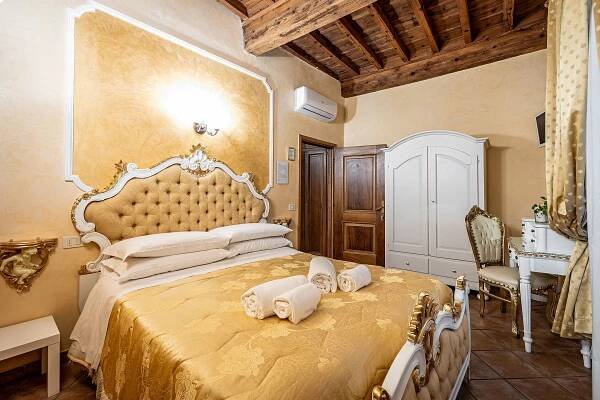 Bed & Breakfast Florence - Katti House • Official Website