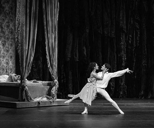 Výnimočná premiéra baletu o hriešnej svätici MANON | Slovak national theatre