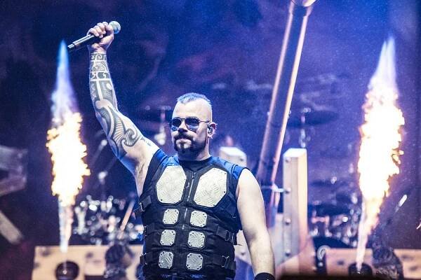 Sabaton se vrací do Pekla, na Den veteránů tu bude promítnut jeho film