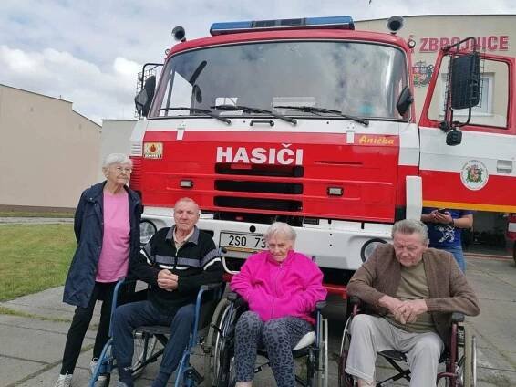 foto aktivity lužec | Senior-komplex.cz