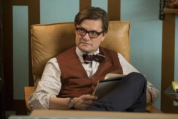 James Urbaniak - Difficult People - Sweet Tea - Z filmu