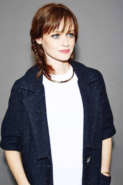 62 Alexis Bledel Sexy Pictures Are Just Too Damn Beautiful | CBG