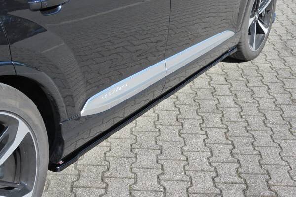 Prahové lišty Audi SQ7 / Q7 S-Line Mk.2 carbon look | TuningStyle.cz