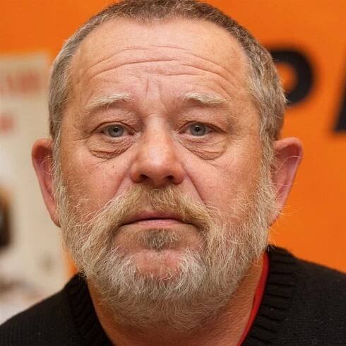 Václav byl nalezen ve svém domě na Karlštejně.