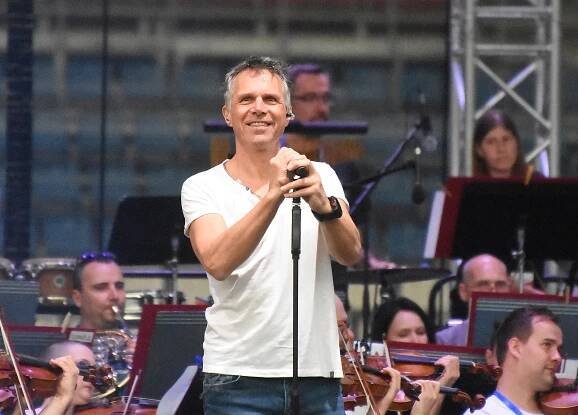 Výjimečný koncert v Letňáku. Na podporu filharmoniků vystoupí Ledecký i Pecková