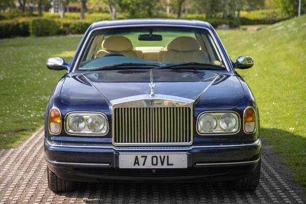 The Rolls-Royce Silver Seraph: Bridging Eras of Luxury