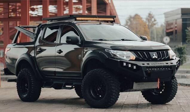 Přední nárazník 4x4 Offroad Mitsubishi L200 2015-2019 za 22548.00CZK - Allegro