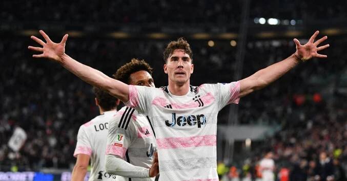 Juve doma vyzrálo na římského soka a pootevřelo finálovou bránu