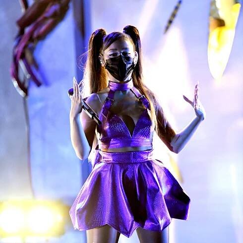 Ariana Grande's MTV VMAs 2020 Look Featured a New Beauty Signature