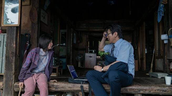 Seo-hyeon Ahn, Je-moon Yoon - Okja - Z filmu