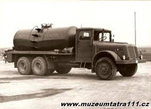 Cisterna na cement Tatra VLH-111-17 | muzeumtatra111