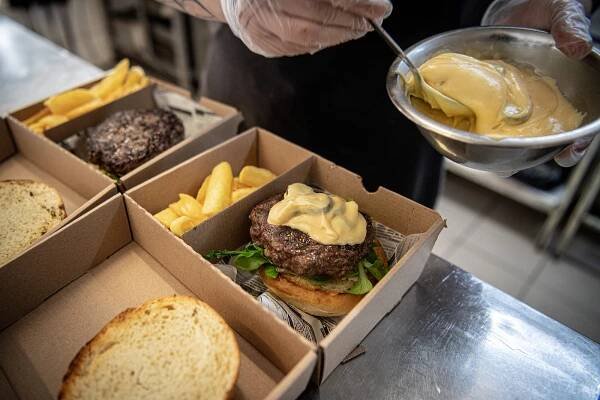 Nejlepší tanková Plzeň a jídlo domů. V zákulistí restaurace U Příborů v Havířově