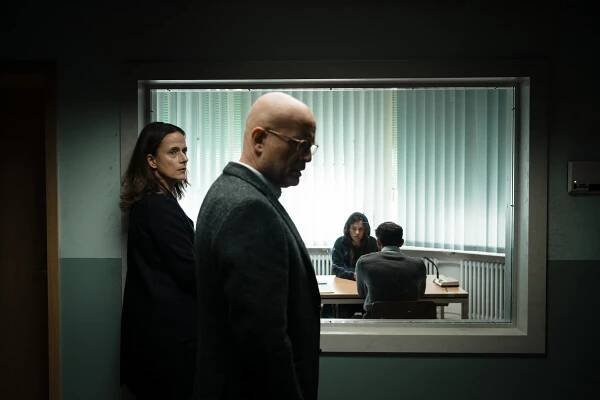 Die verlorene Tochter - Zweifel (E02) (2020)