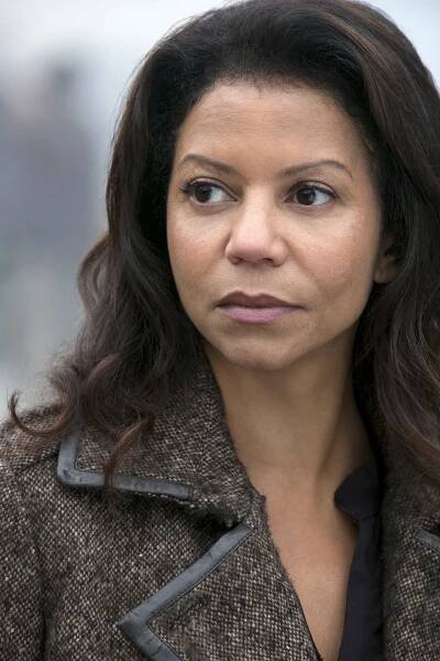 Falling Skies - Search and Recover - Z filmu - Gloria Reuben