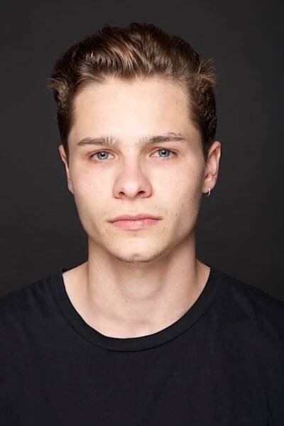Toby Wallace herec