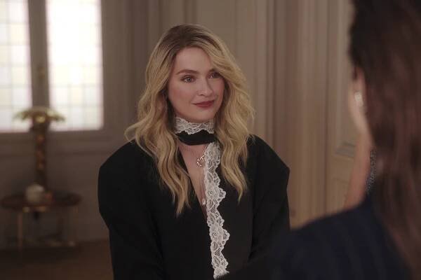 Emily in Paris - Prázdniny v Římě - Z filmu - Camille Razat