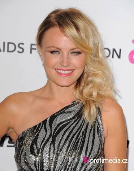 Malin Akerman - celebrity účes - HappyHair