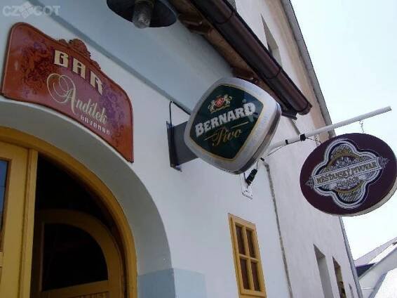 Bar Andílek Polička | Apetee